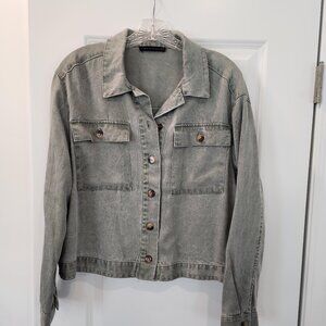 JANE & DELANCEY BUTTON DOWN SHIRT/JACKET SIZE MEDIUM SAGE GREEN MEDIUM WEIGHT